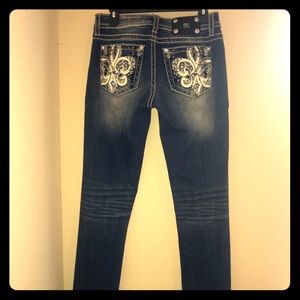 Miss Me rhinestones jeans size 28 straight